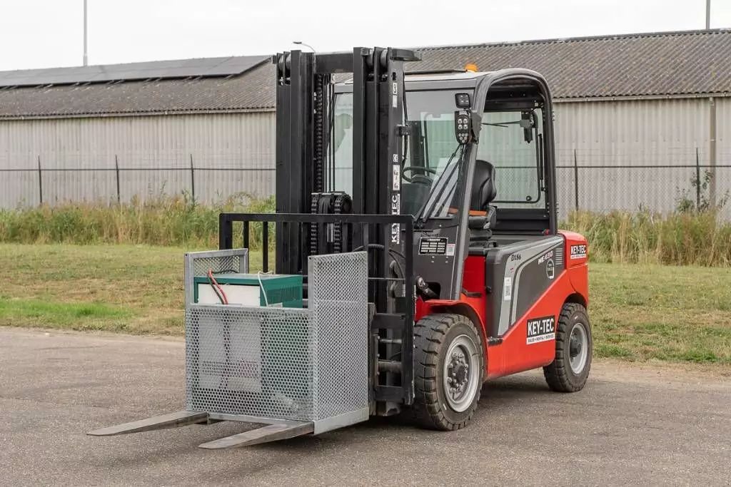 Manitou ME 450 Forklift €55,000