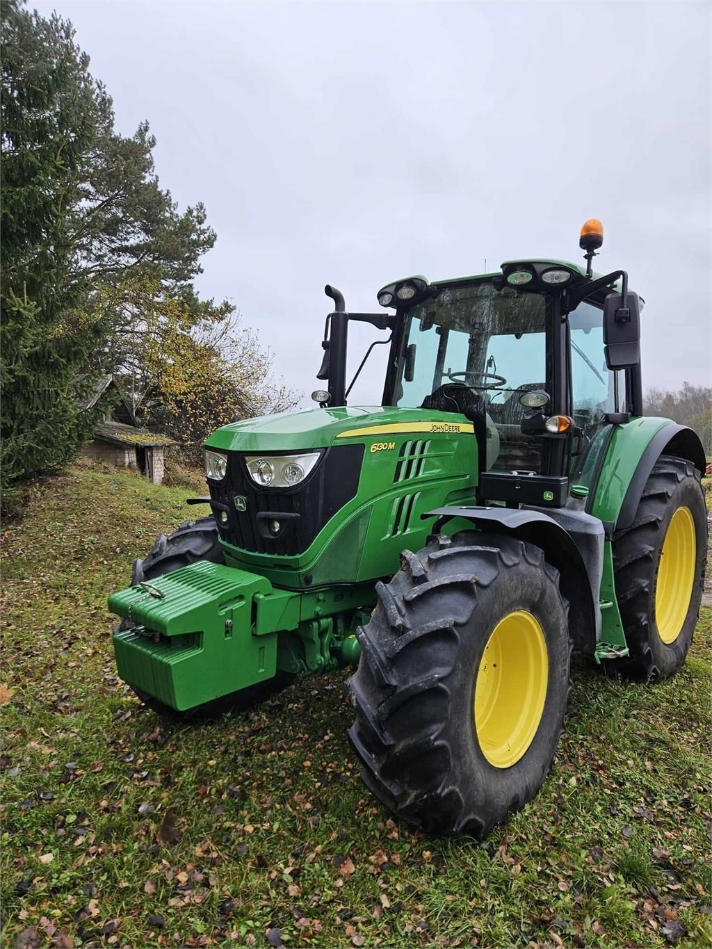 John Deere 6130 M Tractor 68.000 EUR