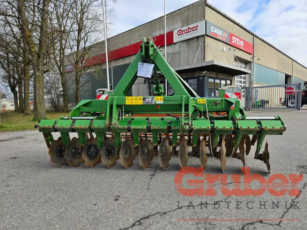 E-FARM: Amazone catros+ 3001 starr - Brona talerzowa i talerzówka kompaktowa - id TDYXTHG - 9450 € - Rok produkcji: 2013 - Niemcy