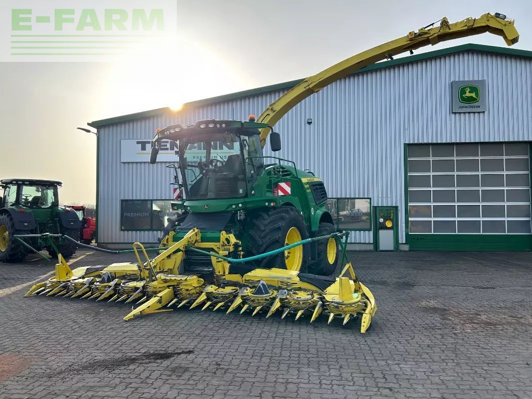 John Deere 9900 Self propelled forage harvester €299,000