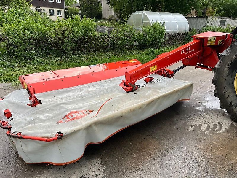 E-FARM: Kuhn fc 313 - Mower - id 9V2XEFE - €6,500 - Year of construction: 2011 - Germany