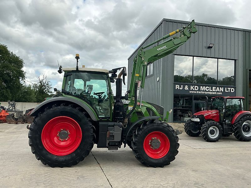 Fendt 724 Vario Tractor €65,375