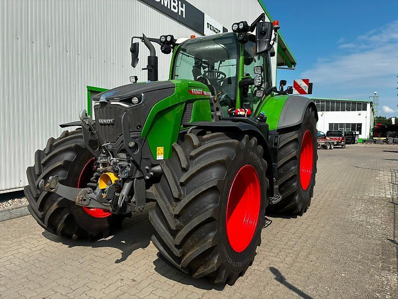 Fendt 728 Vario Profi Plus Tractor €245,500