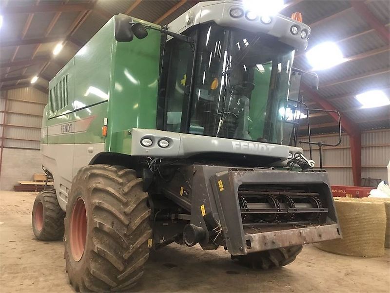 Fendt 8370 P Combine harvester €60,220