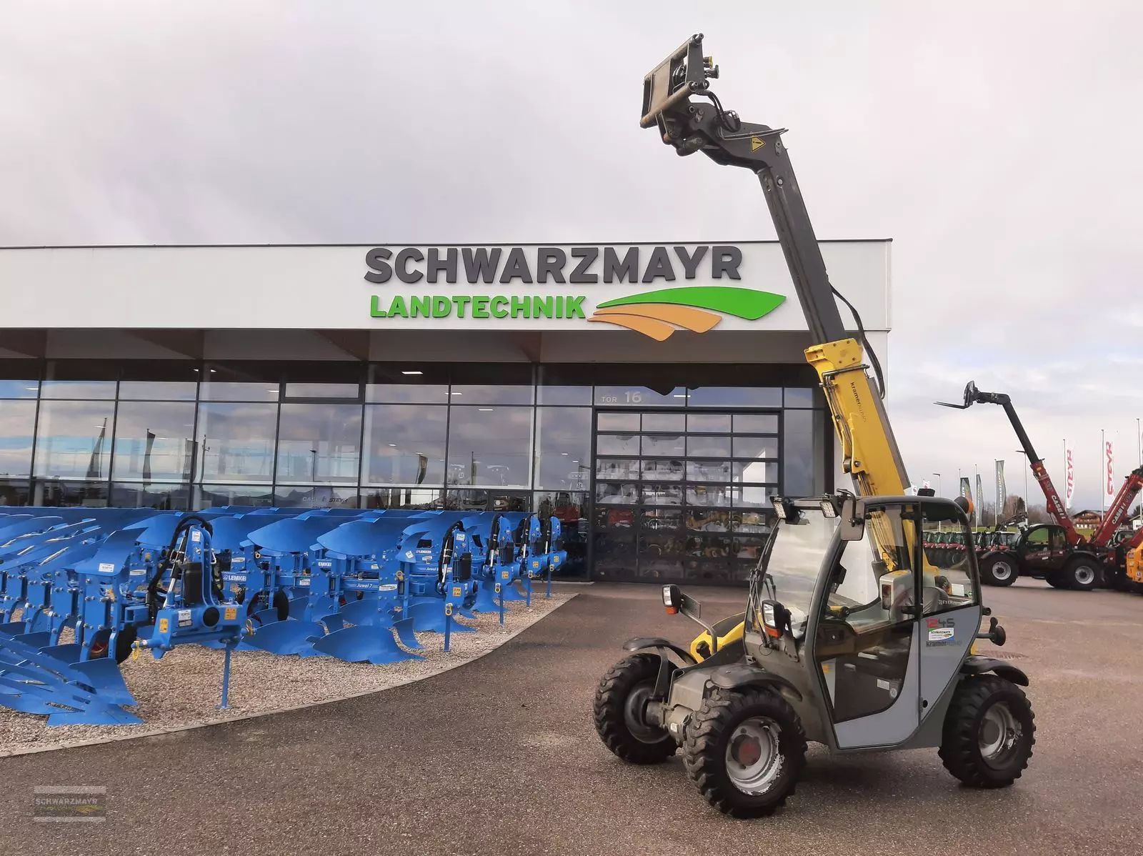E-FARM: KRAMER 1245 wie wm 4512 - Teleskoplader - id R1JGJWJ - 35.134 € - Baujahr: 2012 - Abgelesene Motorstunden: 3.080,Motorleistung (PS): 30,Österreich