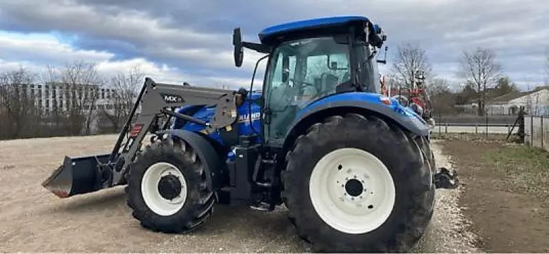 E-FARM: New Holland T6.160 - Tractor - id 78HGWHT - €117,000 - Year of construction: 2022 - Engine hours: 795,Engine power (HP): 140,France