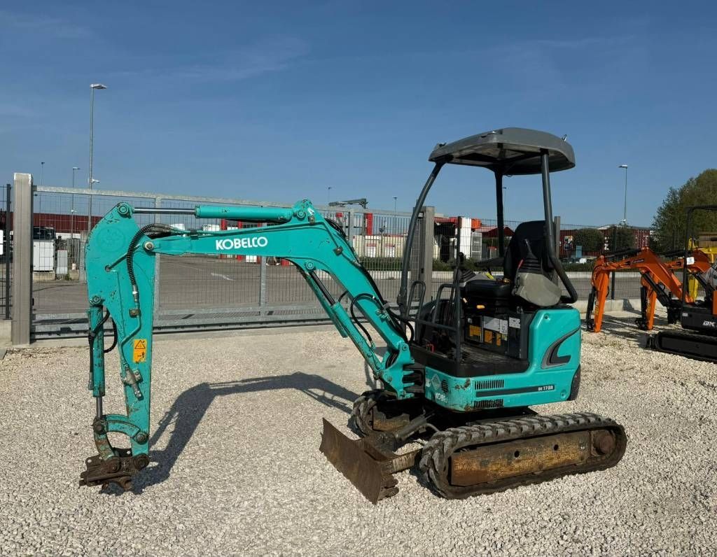 Kobelco SK 17 SR 3 Mini excavator €13,500
