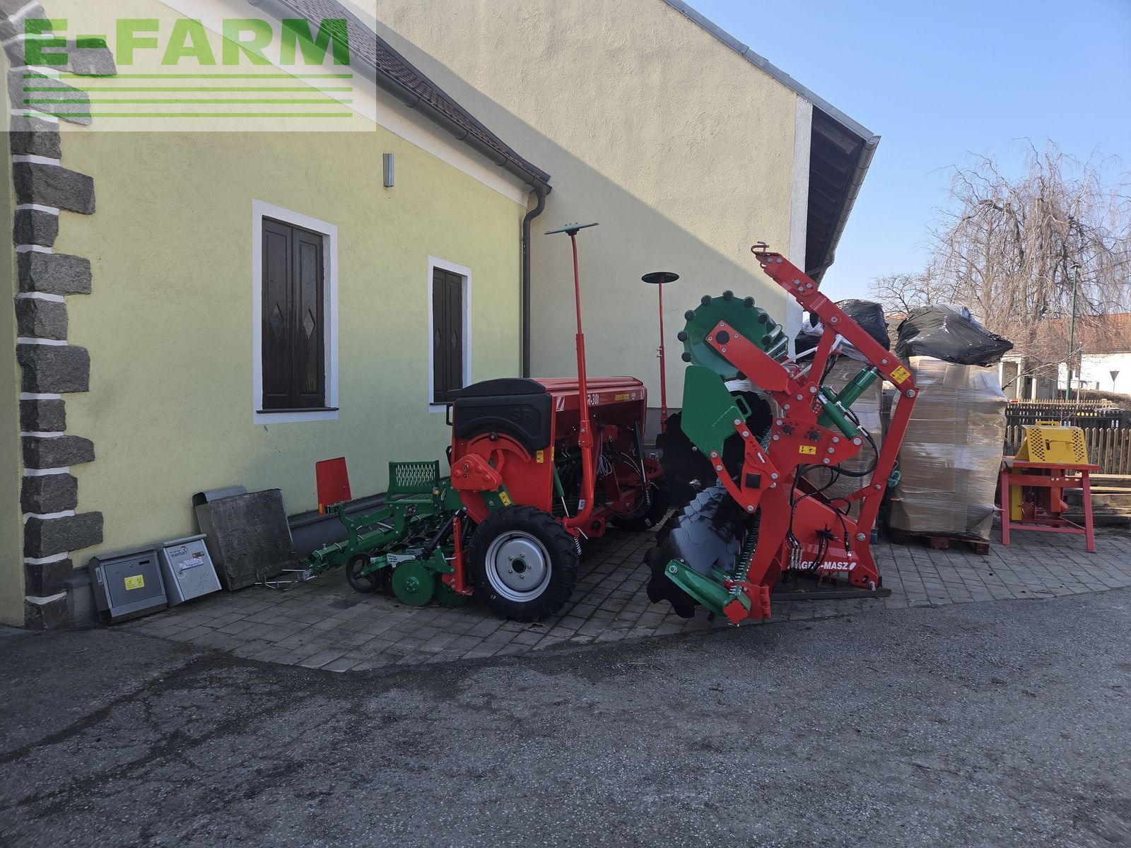 AGRO-MASZ kurzkombi at 30 Tárcsák 7500 EUR