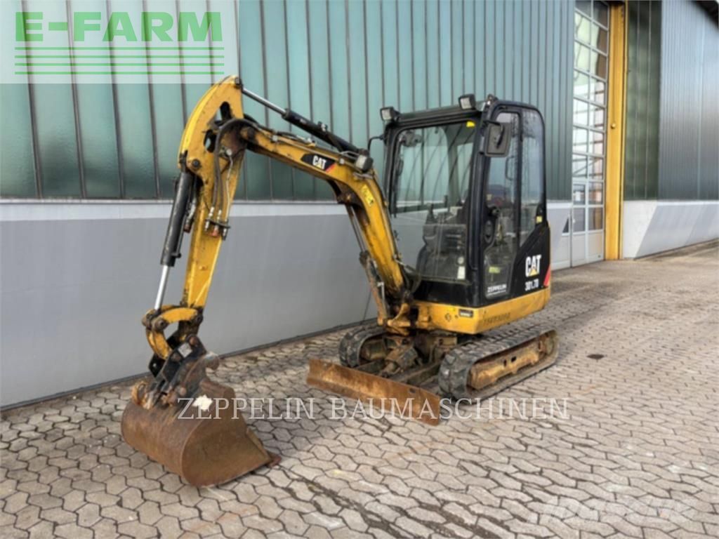 Caterpillar 301.7d Excavadora de orugas 15.500 €