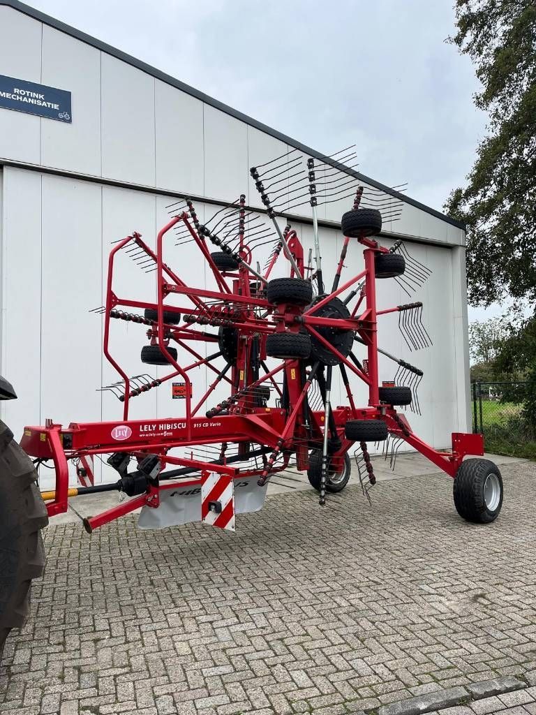 Lely hibiscus 915 cd Zgrabiarka pokosowa 17 750 €