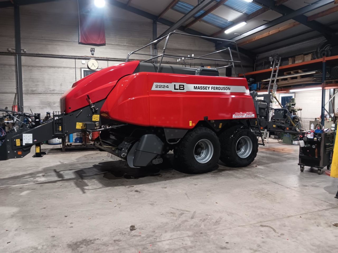 Massey Ferguson lb2224 Baler €169,000