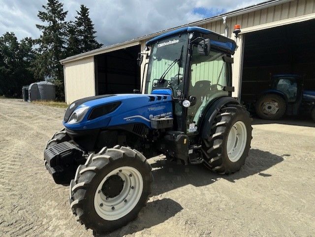 New Holland T4.100 F Tractor 62.000 €
