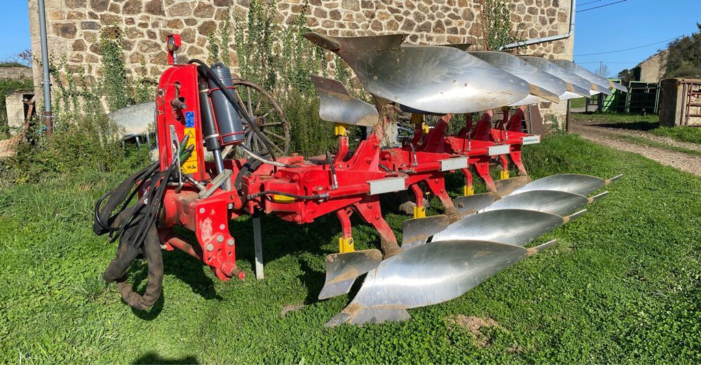 E-FARM: pöttinger servo35s plus nova - Plov - id Z2IUDKA - 13.900 € - Produktionsår: 2018 - Frankrig