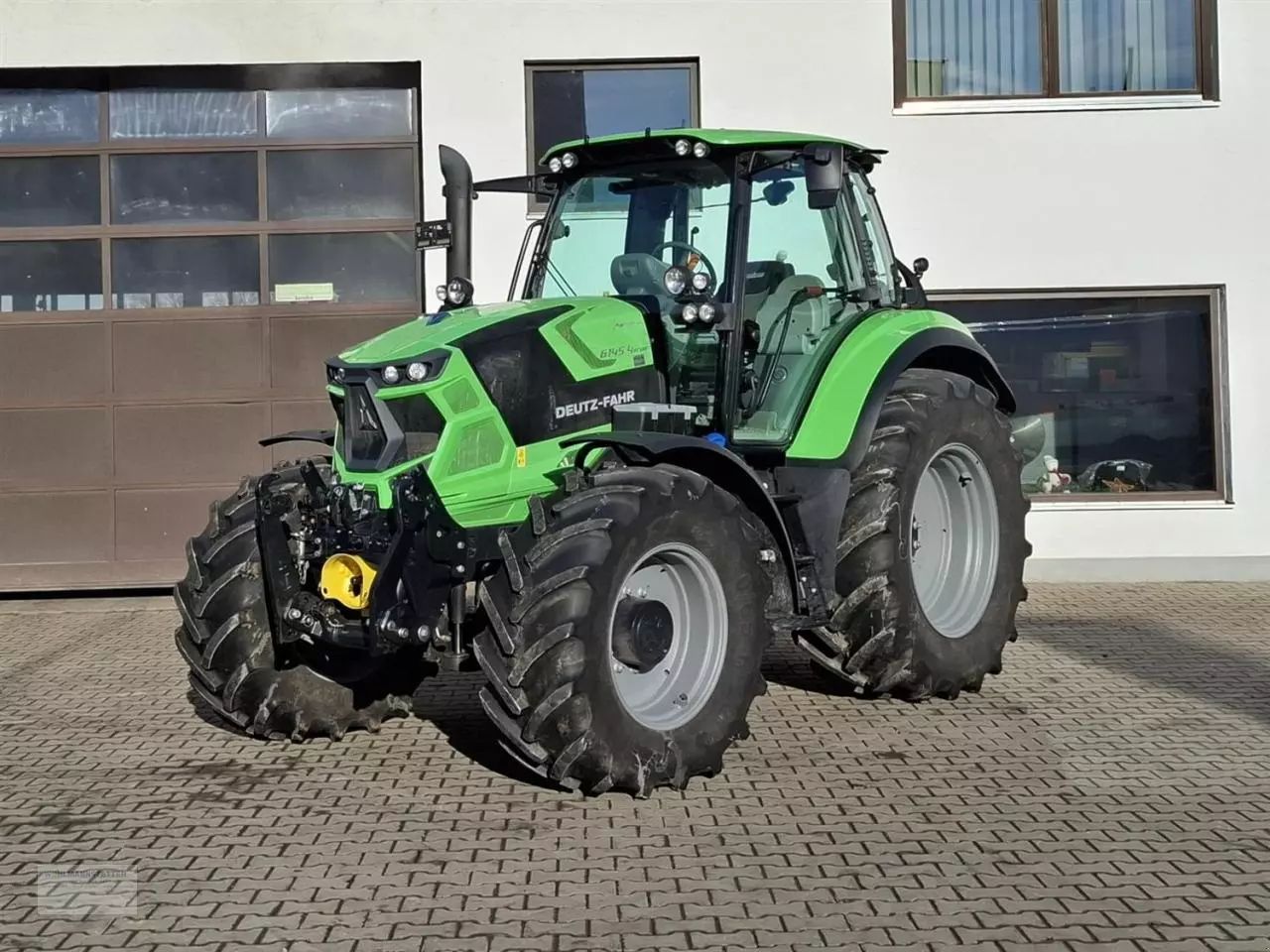 Deutz-Fahr AgroTron 6145.4 RCShift Traktor 86 000 €