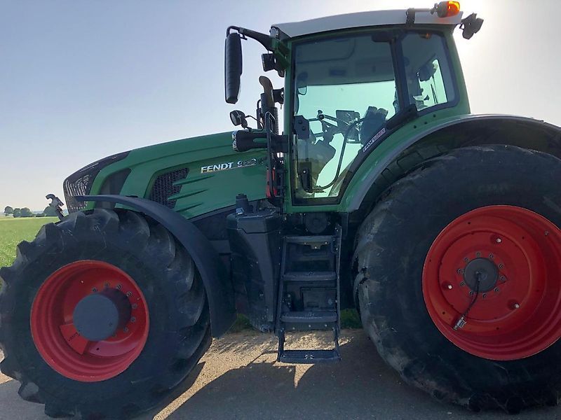 E-FARM: Fendt 939 Vario ProfiPlus - Tracteur - id F9Z12QD - 133 193 € - Année: 2015 - Lecture du nombre d'heure: 5 320,Puissance du moteur (chevaux): 389,Allemagne