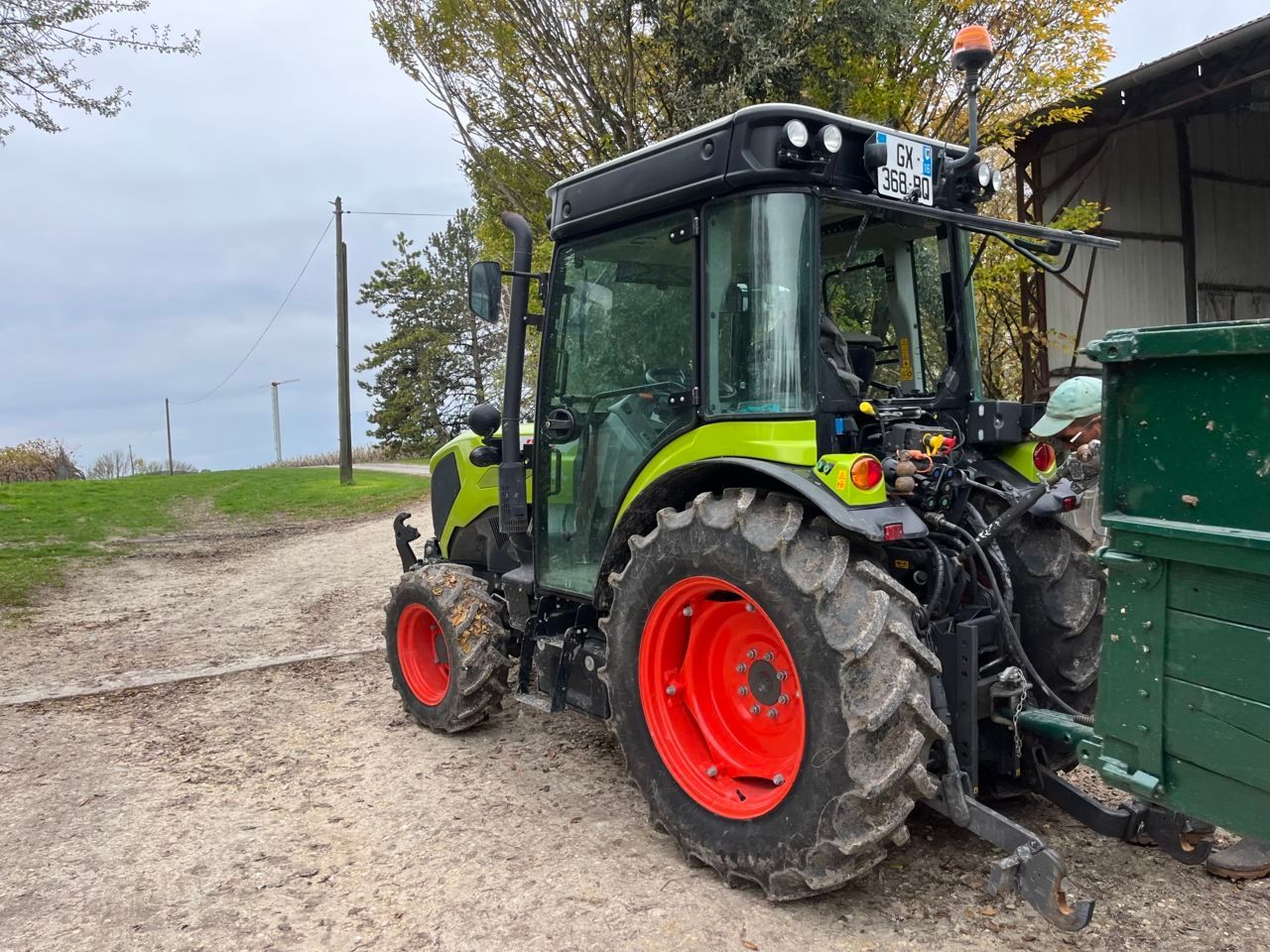 Claas Nexos 240 M Traktor 63.900 €