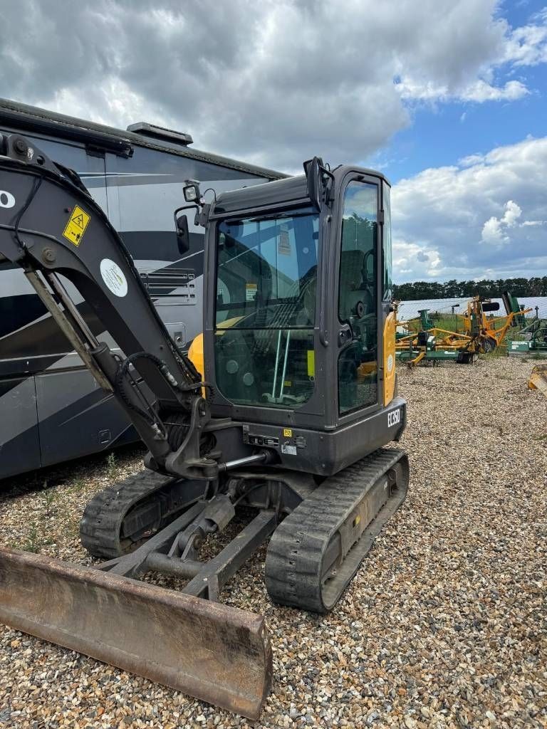 VOLVO ec35d minibagger / kompaktbagger kubota neuson Mini excavator €39,500