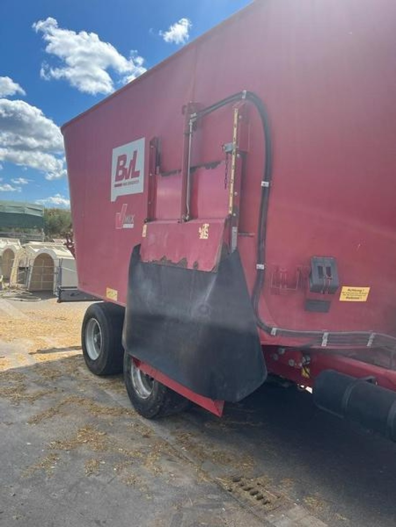 BVL v-mix 27-2 s feedingwagon 27 000 €