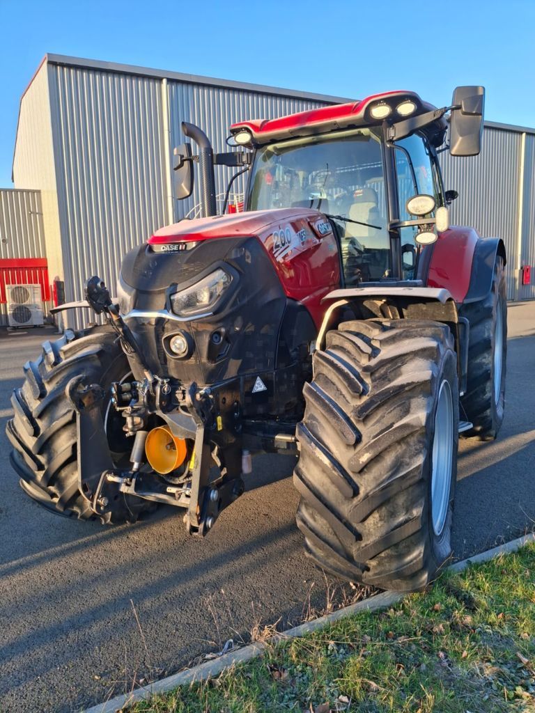 Case IH Puma 200 CVX Traktor 128.000 €