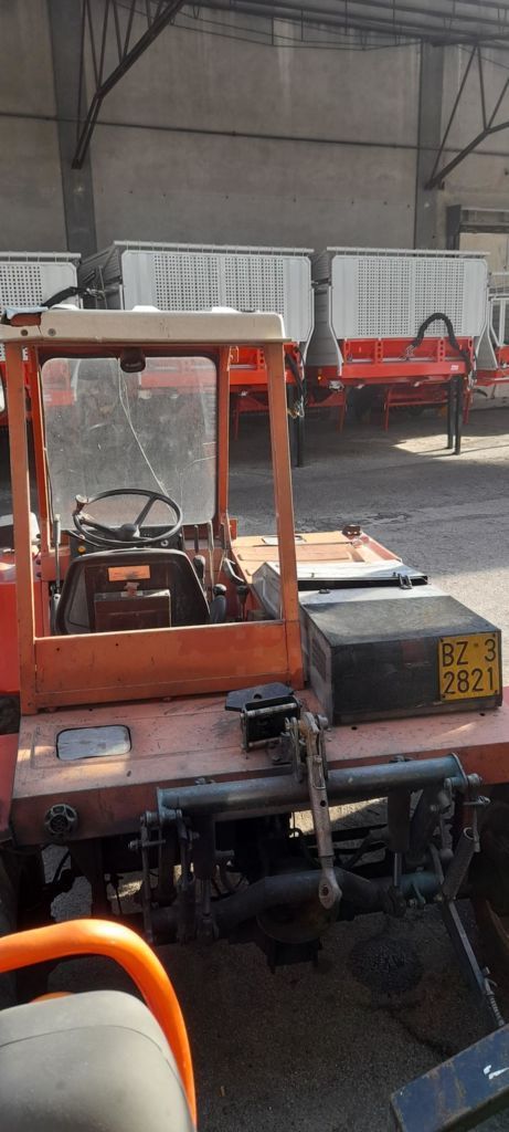 E-FARM: REFORM metrac 3003 - Tracteur - id CZGVNLQ - 16 550 € - Année: 1990 - Lecture du nombre d'heure: 4 280,Italie