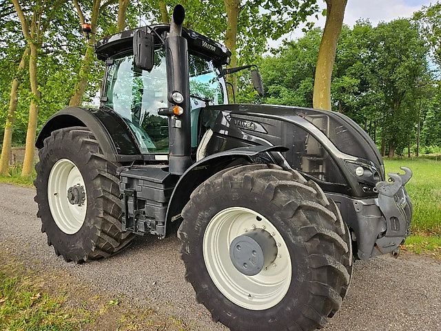 E-FARM: Valtra S394 - Tractor - id 4SC9IKS - €119,500 - Year of construction: 2018 - Engine hours: 4,400,Netherlands