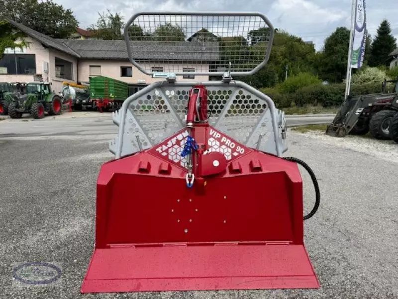E-FARM: Tajfun vip pro 90 - Equipos forestales - id DCVMHJR - 14.992 € - Año: 2024 - Austria