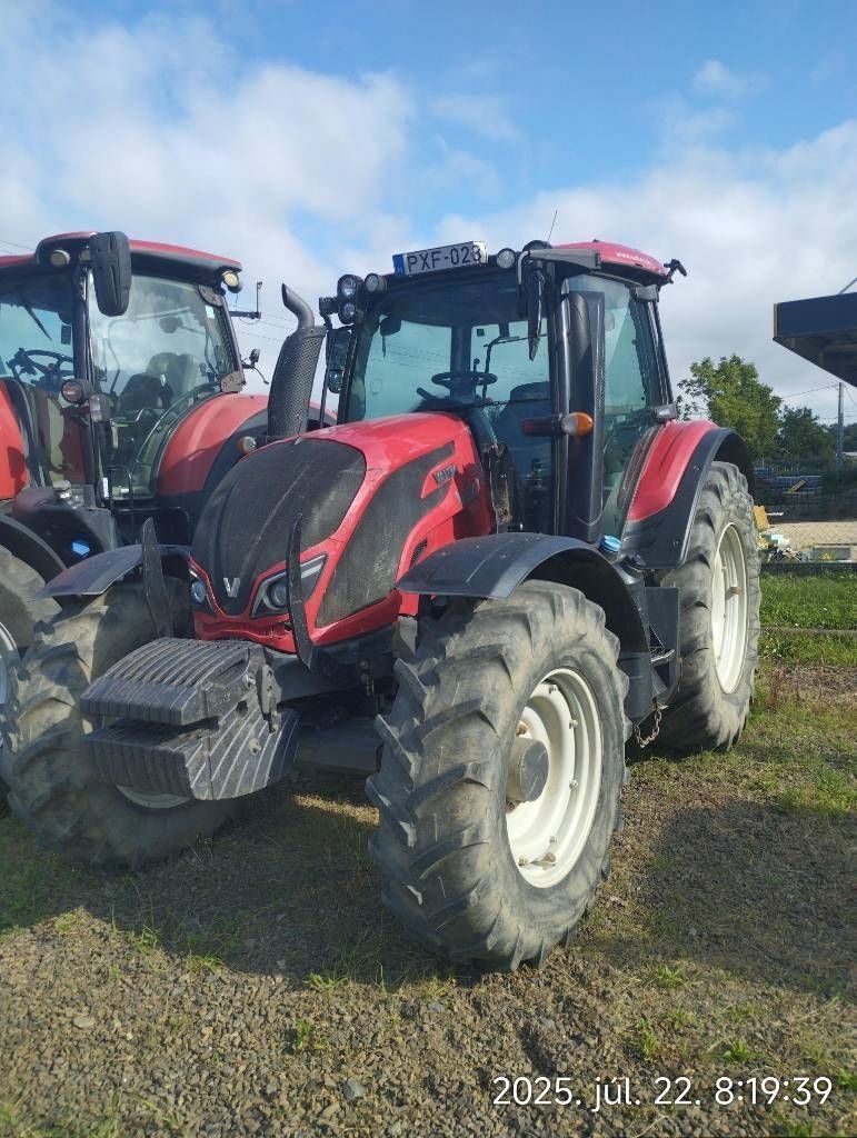 E-FARM: Valtra N154e - Tracteur - id N2JQA2D - 67 883 € - Année: 2018 - Lecture du nombre d'heure: 4 176,Puissance du moteur (chevaux): 177,Hongrie