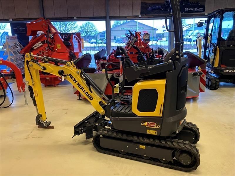 New Holland E12D Mini excavator €32,526