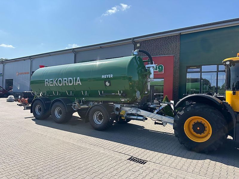 E-FARM: Meyer-Lohne cargo 28.000 liter - Tonne à lisier - id 2IAFNSL - Année: 2025 - Allemagne