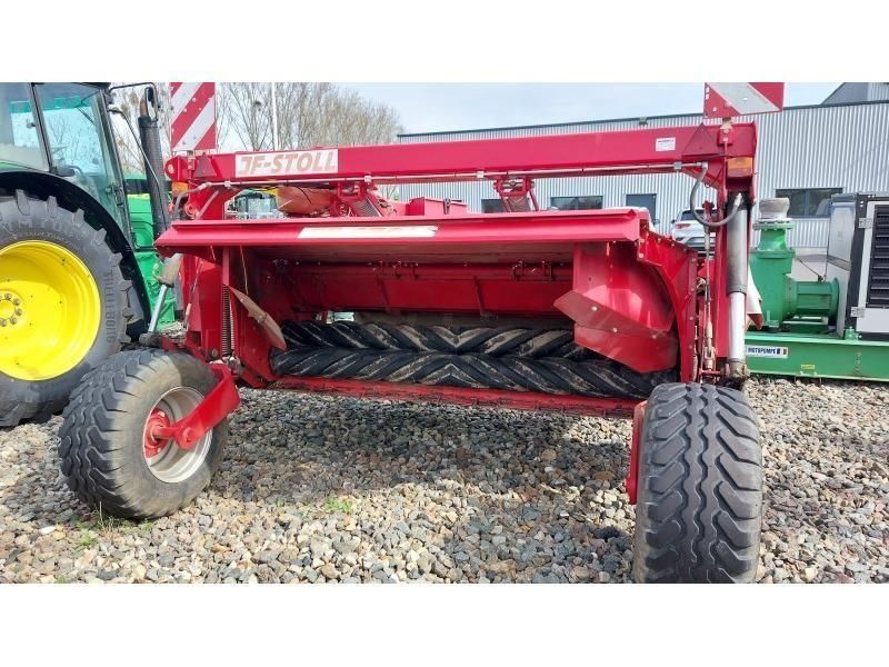 E-FARM: JF Stoll 3205 - Falciatrice - tosaerba - id H9IS9EF - 6.000 € - Anno di costruzione: 2011 - Francia