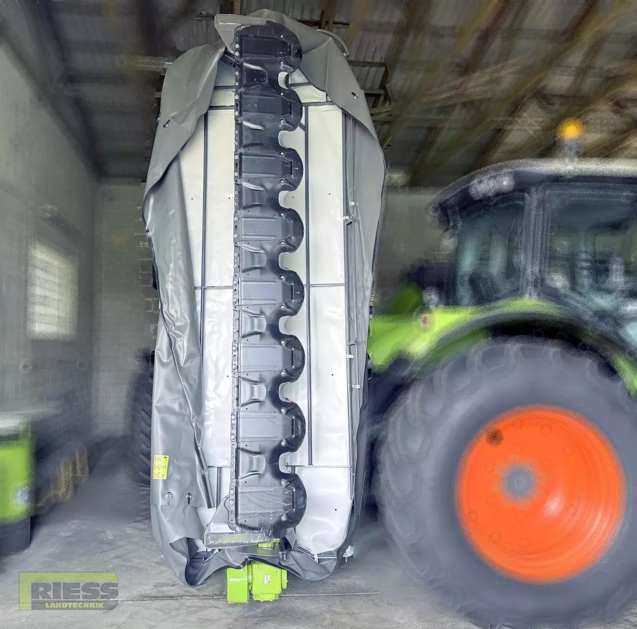 E-FARM: Claas Disco 360 - Faucheuse - id 2F4ZEF8 - 11 845 € - Année: 2023 - Allemagne