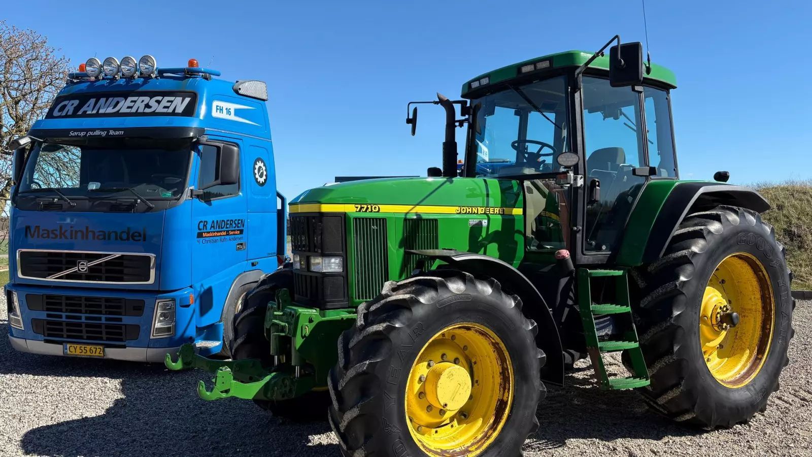 John Deere 7710 Trattore 46.174 €