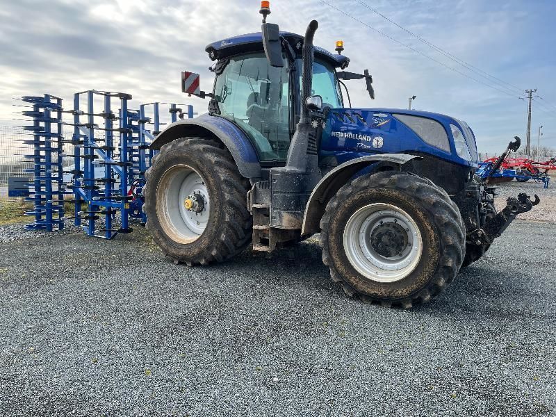 E-FARM: New Holland T7.270 - Traktor - id SCBD6P8 - Baujahr: 2024 - Abgelesene Motorstunden: 501,Motorleistung (PS): 270,Frankreich