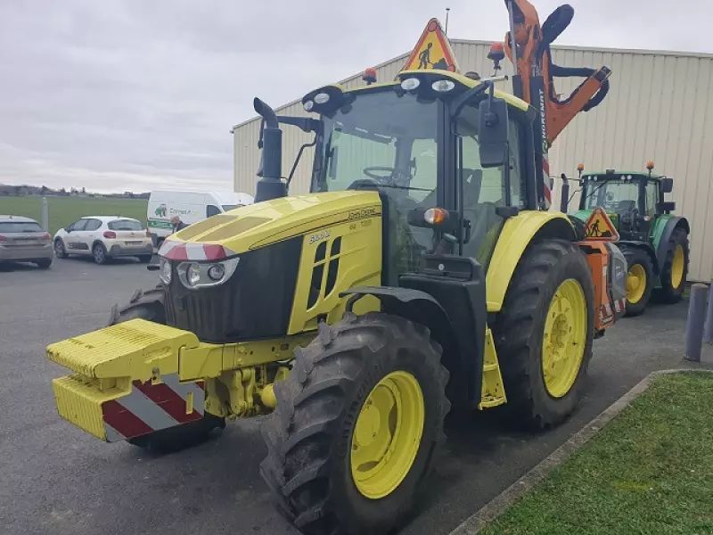 E-FARM: John Deere 6100 M - Tractor - id ZNHCNFZ - €83,000 - Year of construction: 2021 - Engine hours: 4,030,Engine power (HP): 110,France