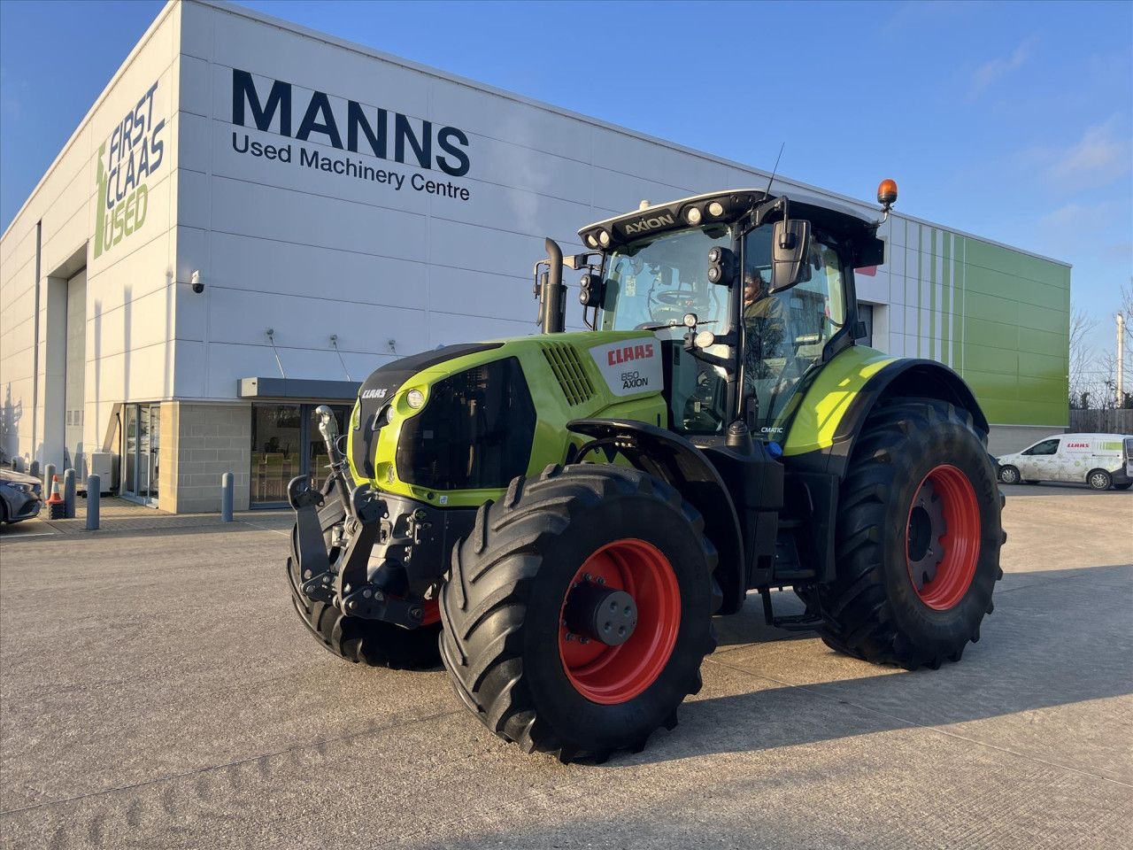 Claas Axion 850 Tractor €90,591