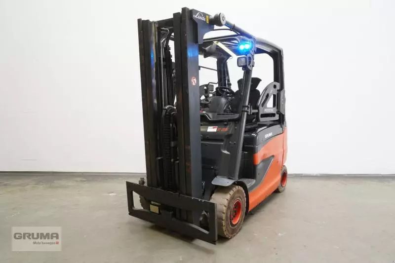 Linde e 25/600 hl 387 Carrello elevatore 10.950 €