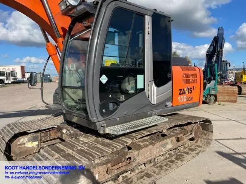 E-FARM: Hitachi zx 130 lcn-3 orginal dutch machine - Excavator