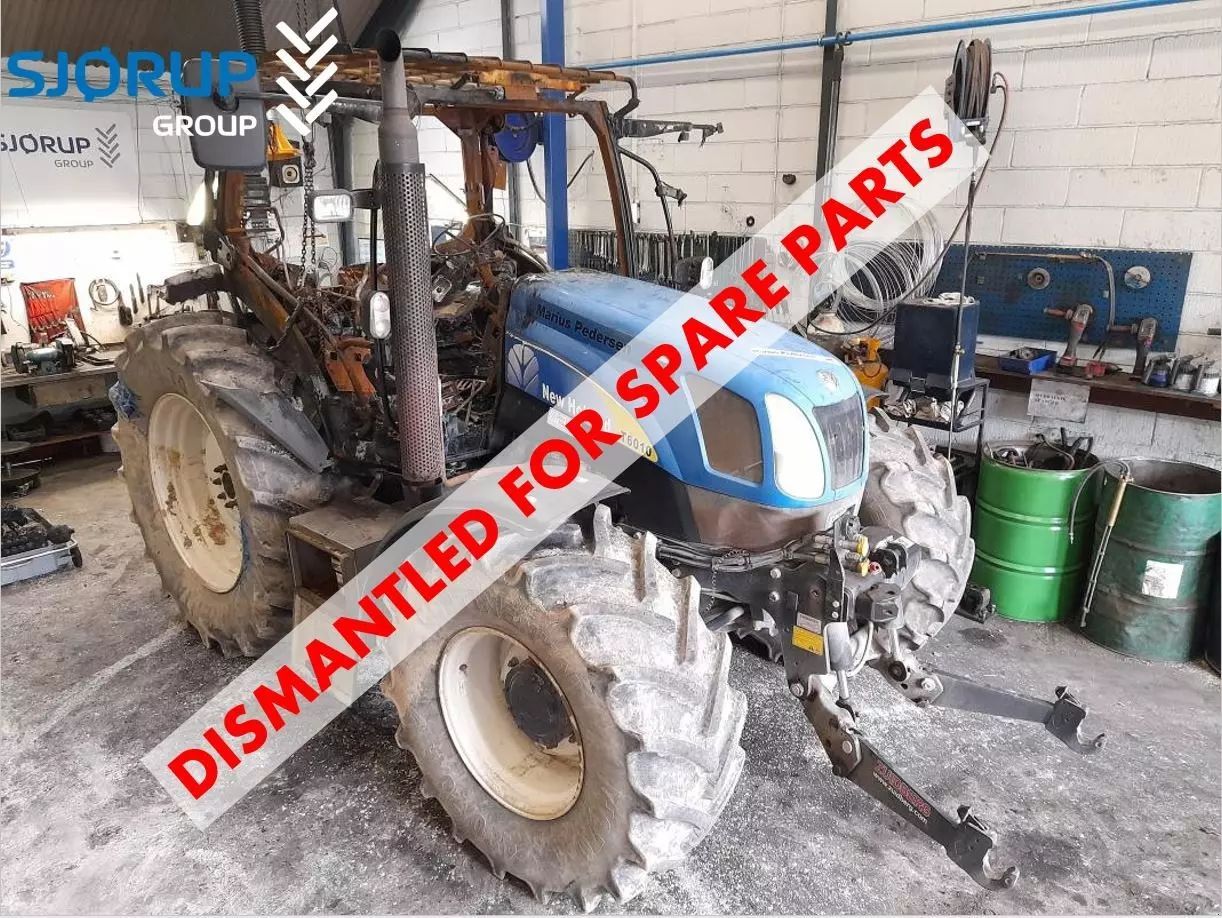 New Holland T 6010 Traktor