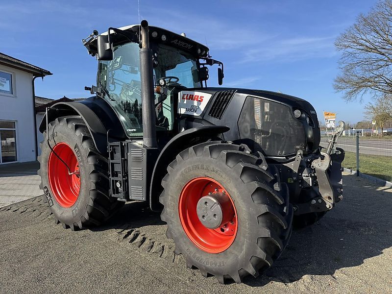 Claas Axion 830 Tractor €86,500