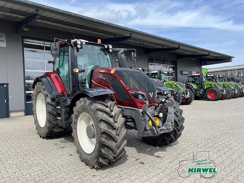 Valtra T 214 Tracteur 86 500 €