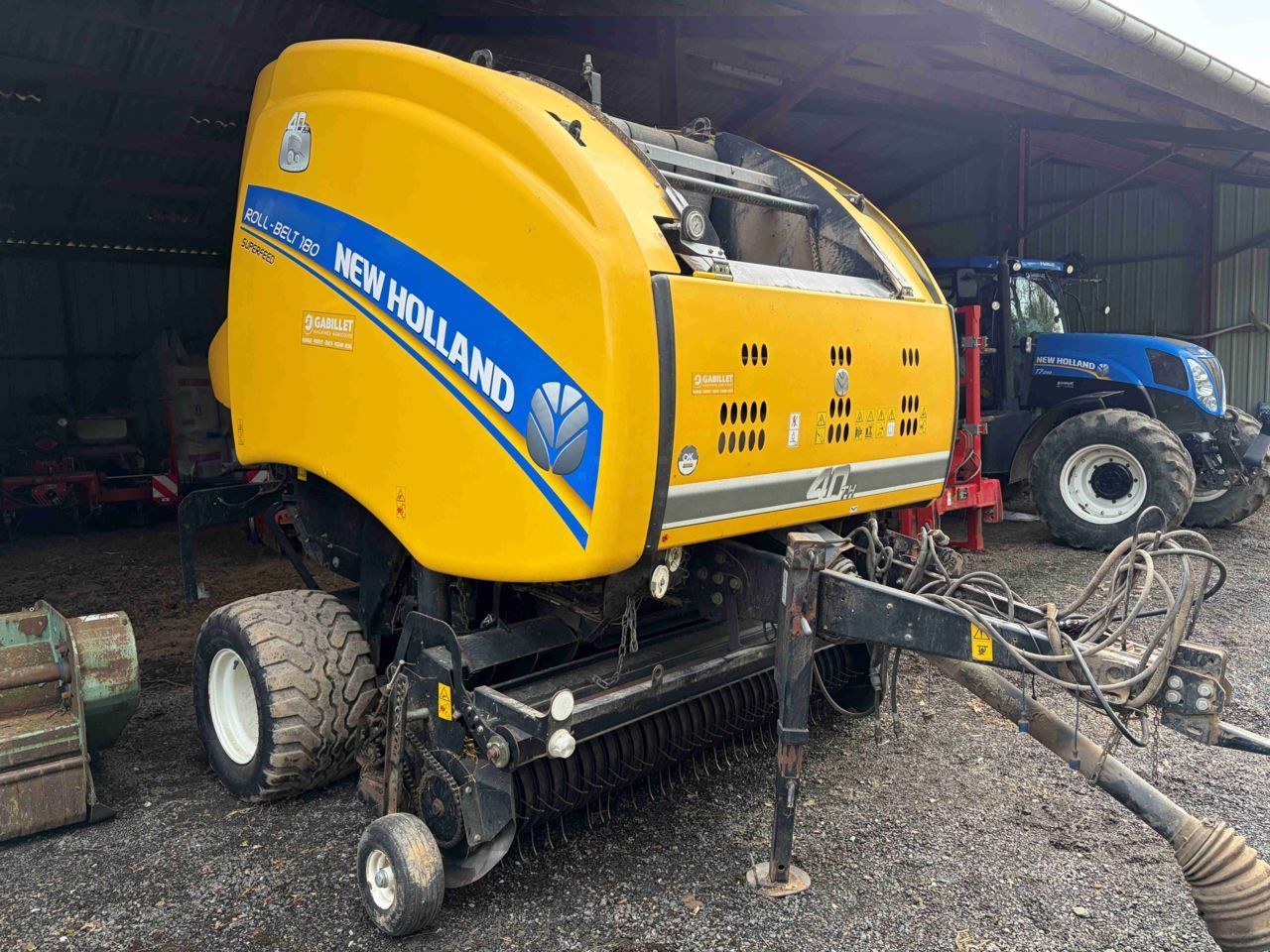 New Holland Roll Belt 180 Super Feed Baler €17,000