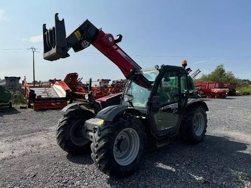 E-FARM: Massey Ferguson 9305 xtra - Ładowacz teleskopowy - id RYB7P56 - 45 000 € - Rok produkcji: 2017 - Motogodziny: 3300,Francja