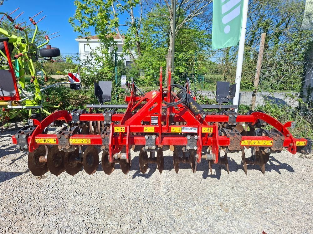 GREGOIRE BESSON occitan 50 Kultywator 11 000 €
