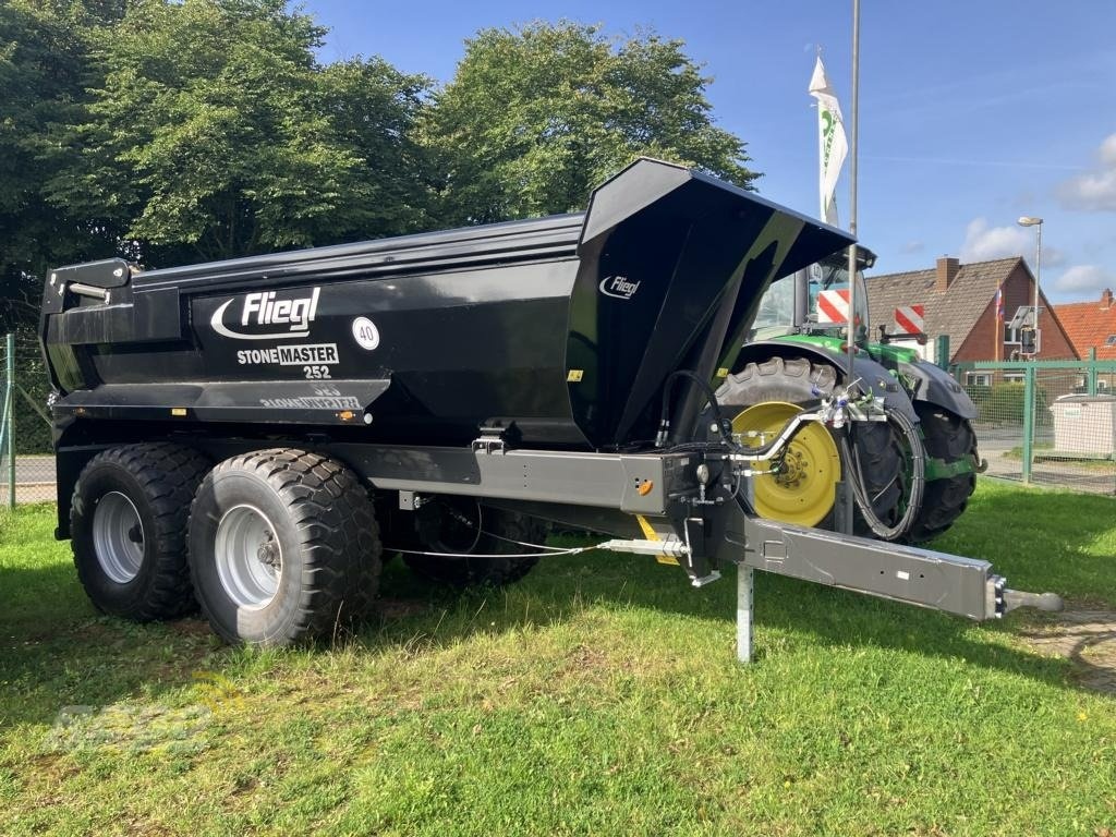 Fliegl stone-master 252 profi tandem tipper €44,900