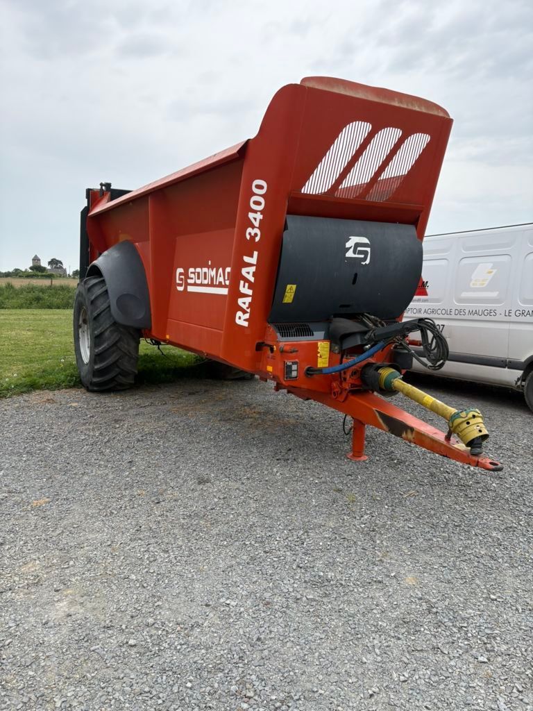 sodimac rafal 3400 Épandeur de fumier et de compost 22 500 €