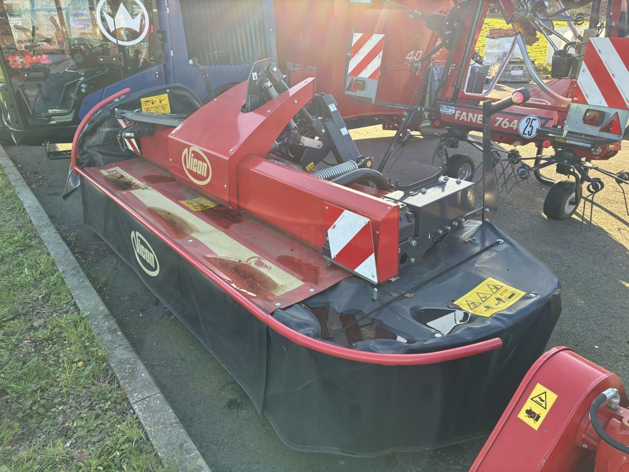 Vicon Extra 332 Mower €14,500
