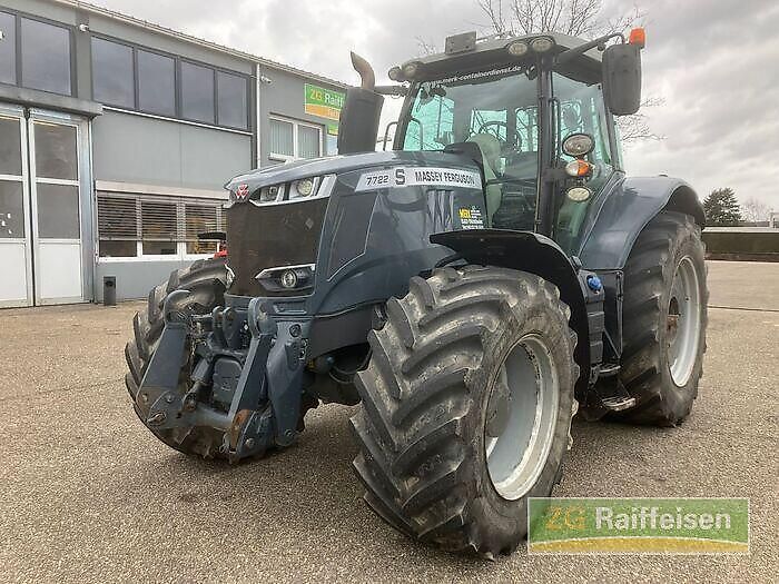 Massey Ferguson 7722 S Traktor