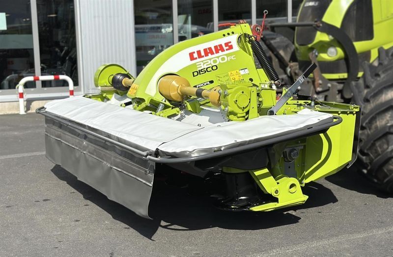 E-FARM: Claas Disco 3200 FC Profil - Mower - id V2GHUKH E-FARM: Claas Disco 3200 FC Profil - Mower - id V2GHUKH