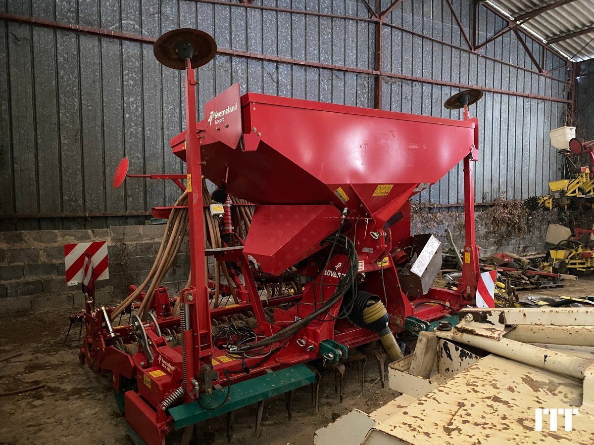 Kverneland I-DRILL PRO Drilling machine combination €14,000