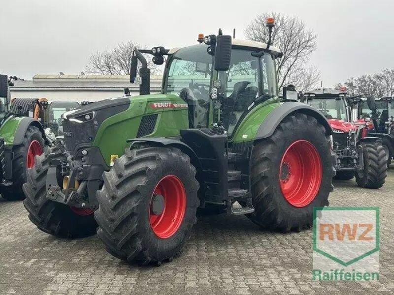 Fendt 728 Vario ProfiPlus Traktor 229.900 €
